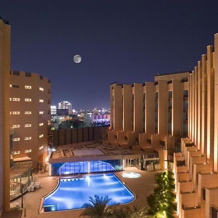 Grand Millennium Al Seef Basra Экстерьер фото